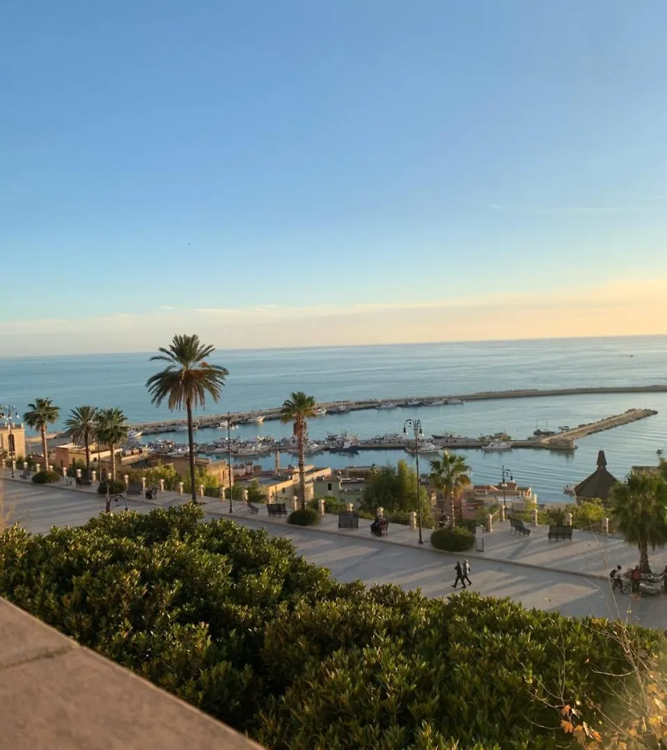 Le Maestranze Deluxe Rooms Sciacca Hotel