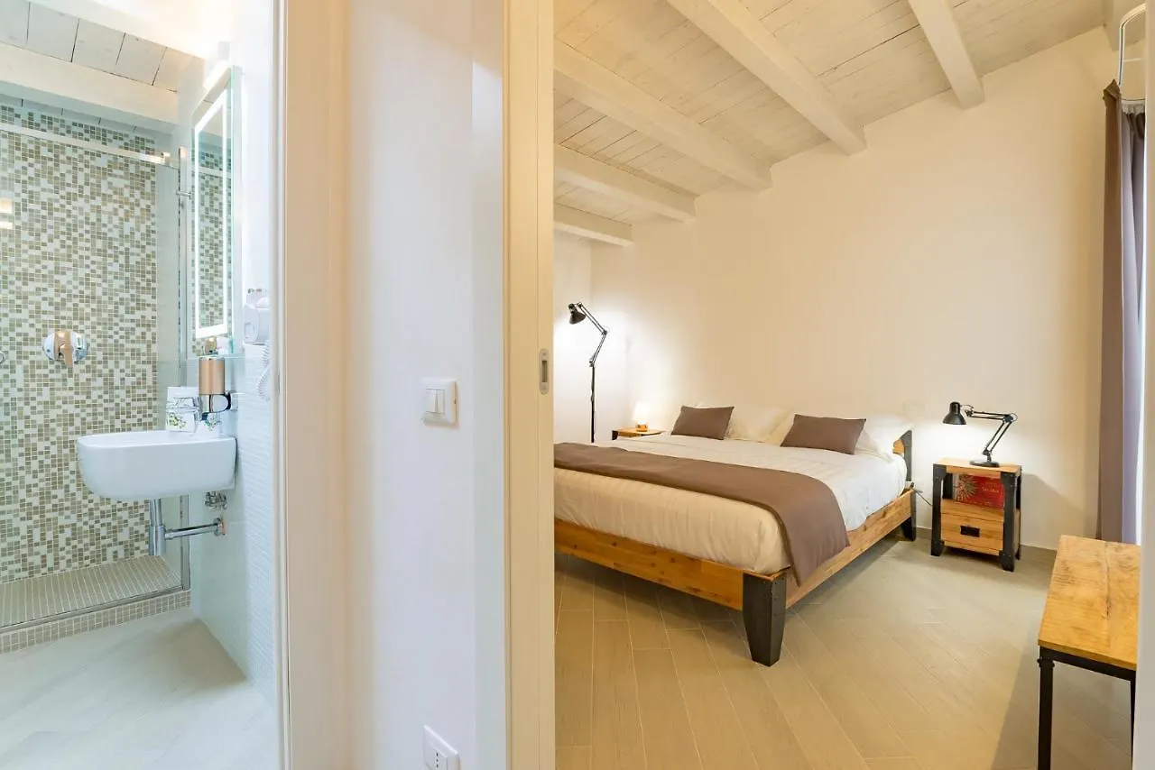 Le Maestranze Deluxe Rooms Sciacca Hotel